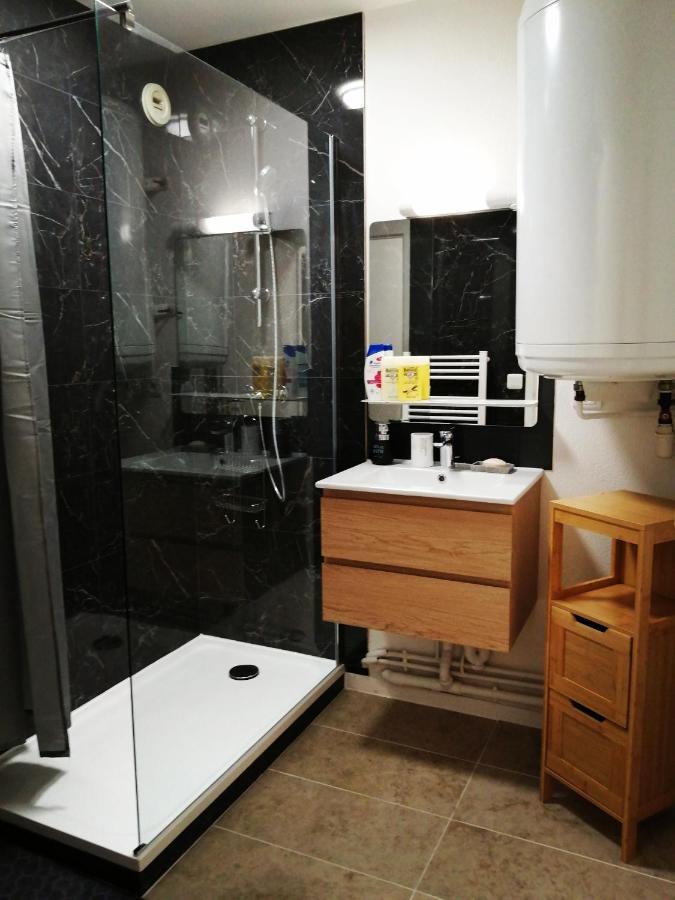 Appartement Cosy Proche Gare - Fibre Optique Et Parking Angoulême Esterno foto