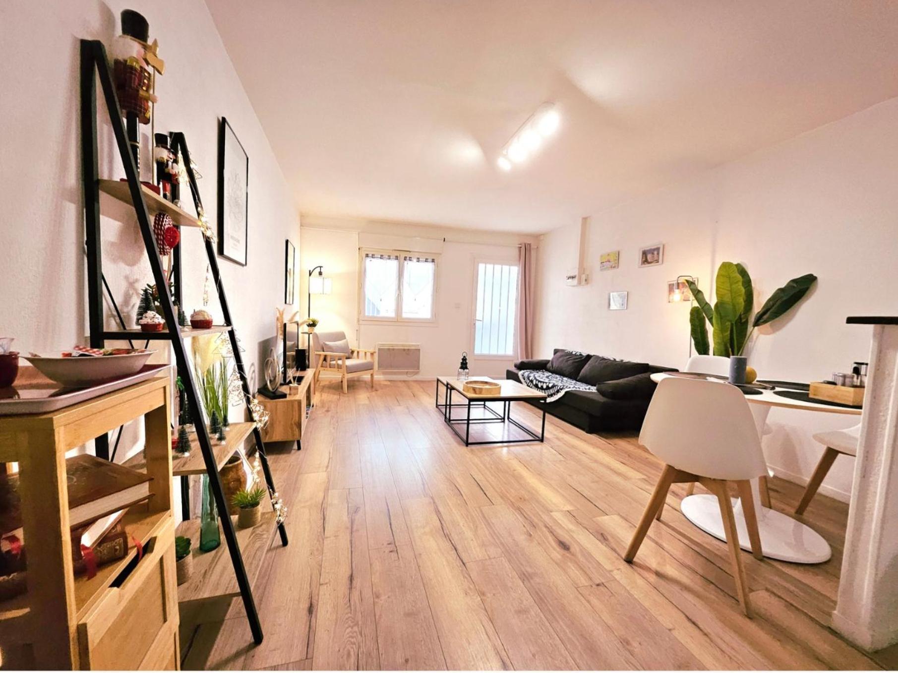 Appartement Cosy Proche Gare - Fibre Optique Et Parking Angoulême Esterno foto